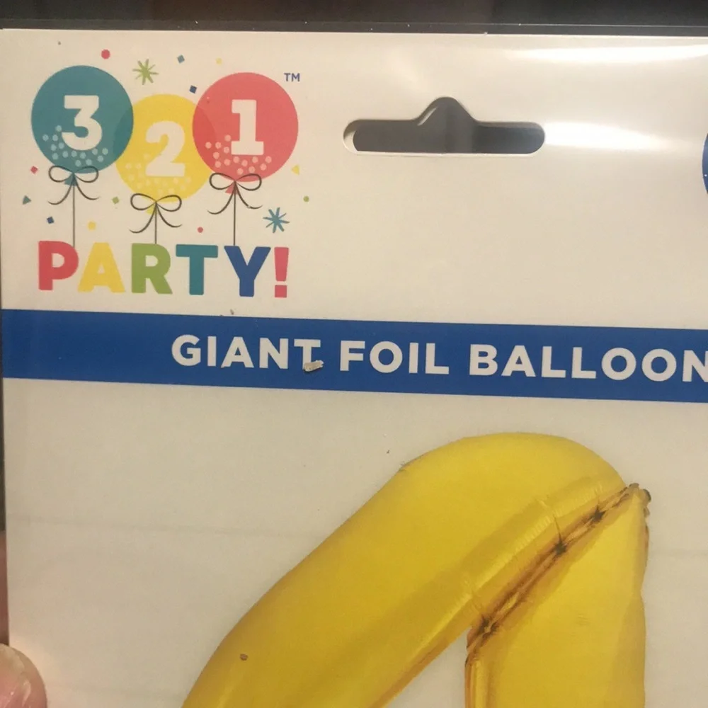 NIP Giant 6-pc Gold Foil Balloons